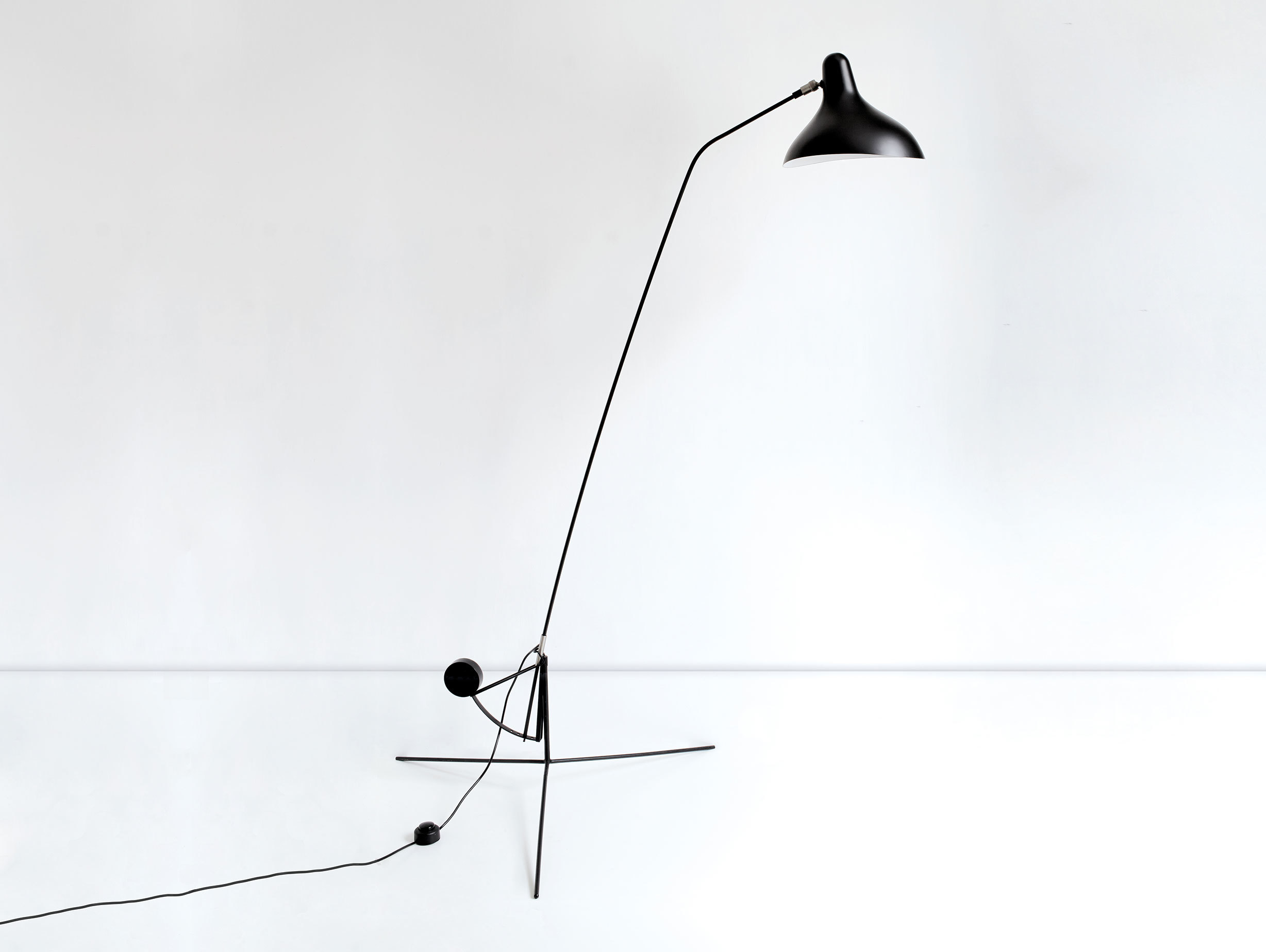 Dcw Mantis Bs1 Floor Lamp 2 Bernard Schottlander