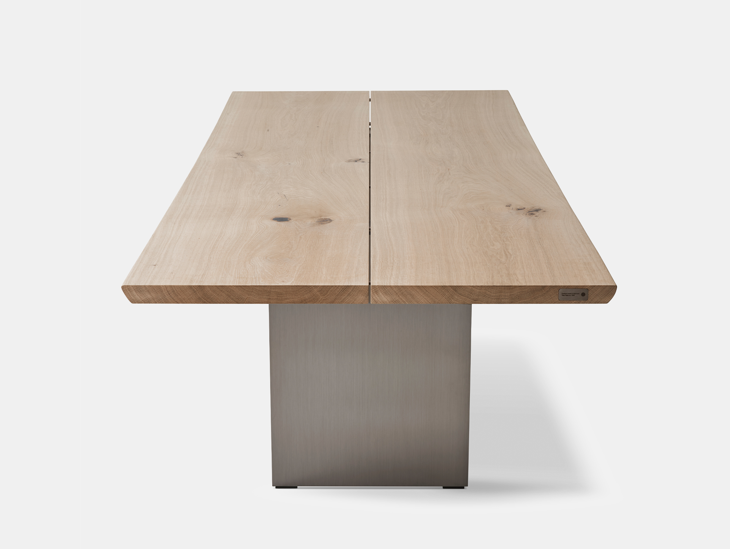 Dk3 tree table soap oak ps1