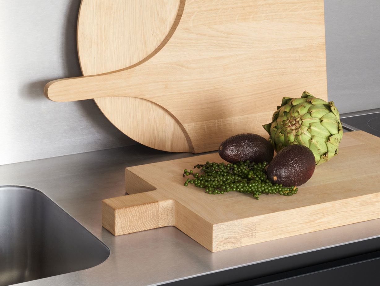 E15 AC06 CHOP AC07 CUT AC08 SLICE oak