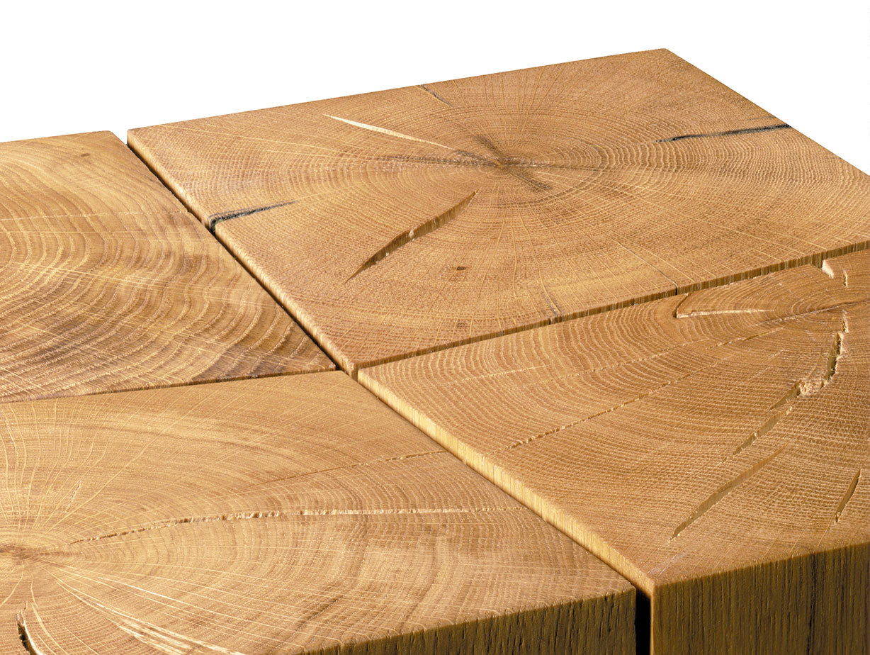 E15 BACKENZAHN stool oak detail w