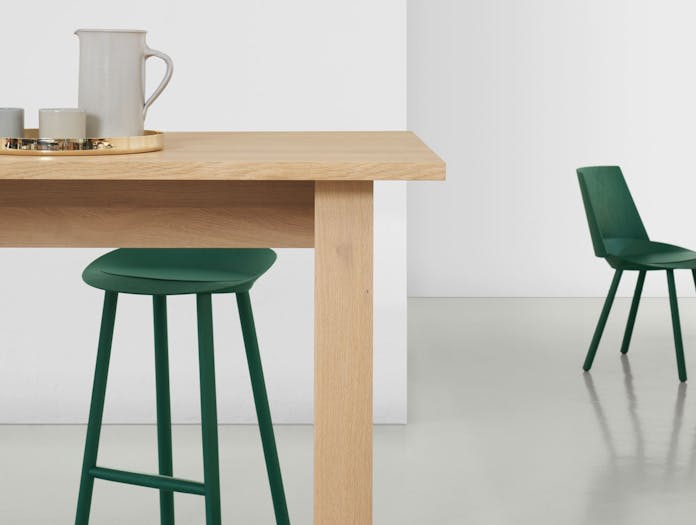 E15 Basis High Table detail 2 David Chipperfield Jean Stools