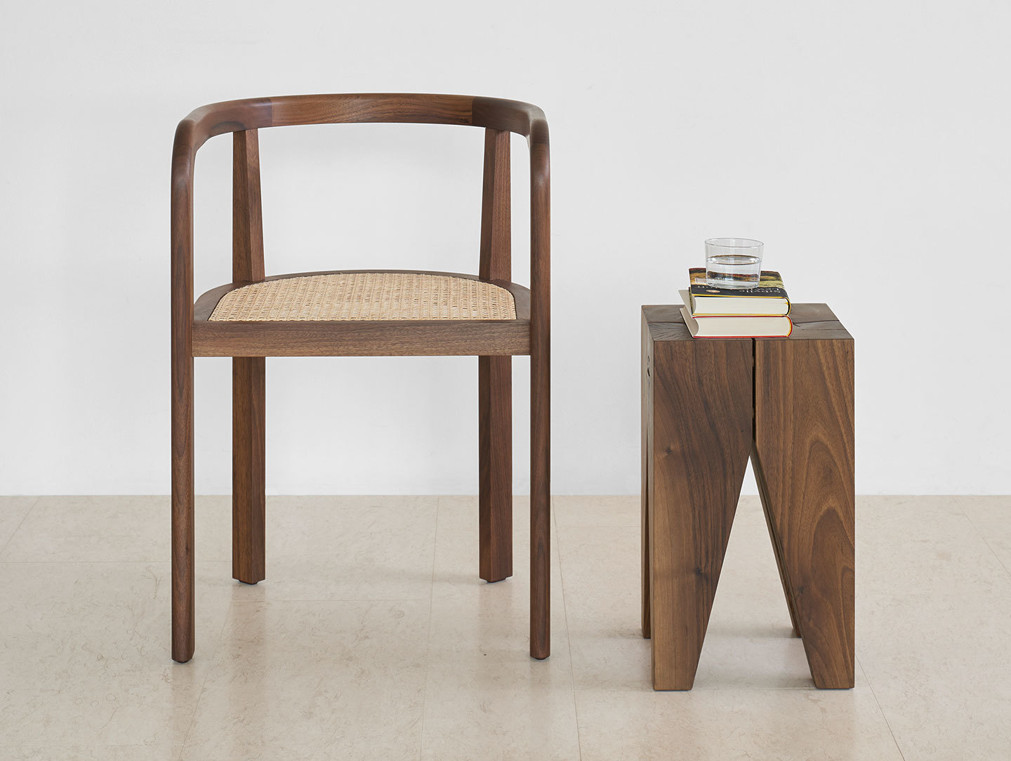 E15 RH01 STUTTGART ST04 BACKENZAHN