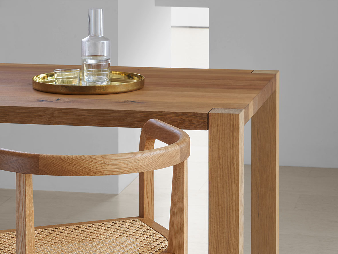 E15 003 RH01 STUTTGART TA22 HOLBORN CM05 HABIBI 01