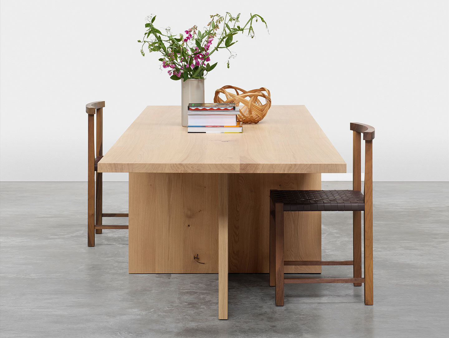 E15 003 TA18 ZEHN oak white FK02 KARNAK AC19 SALINA 300dpi