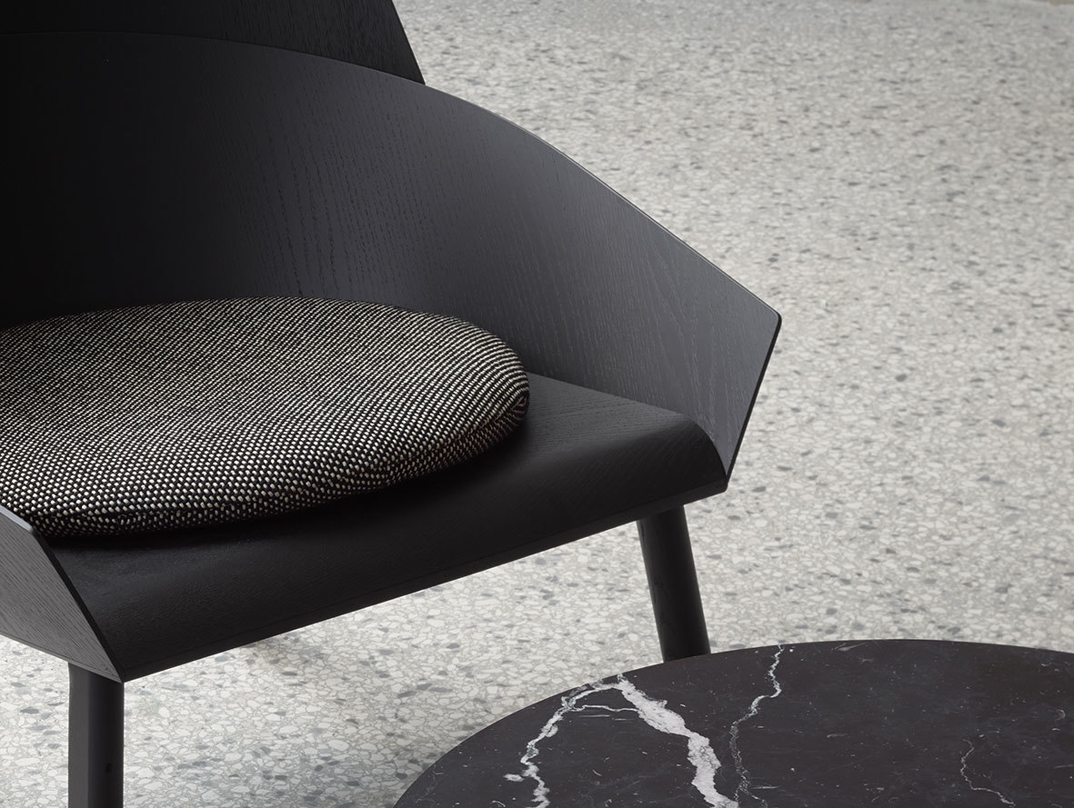 E15 02 EC03 EUGENE CT09 ENOKI