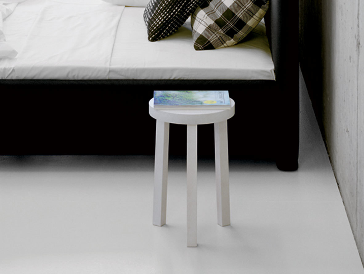 E15 Alex table oak white