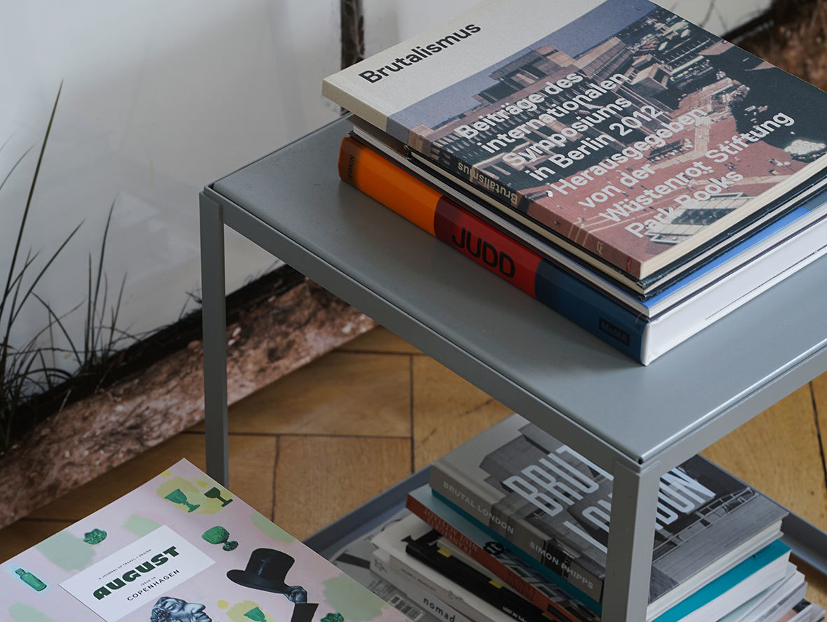 E15 fortyforty grey detail