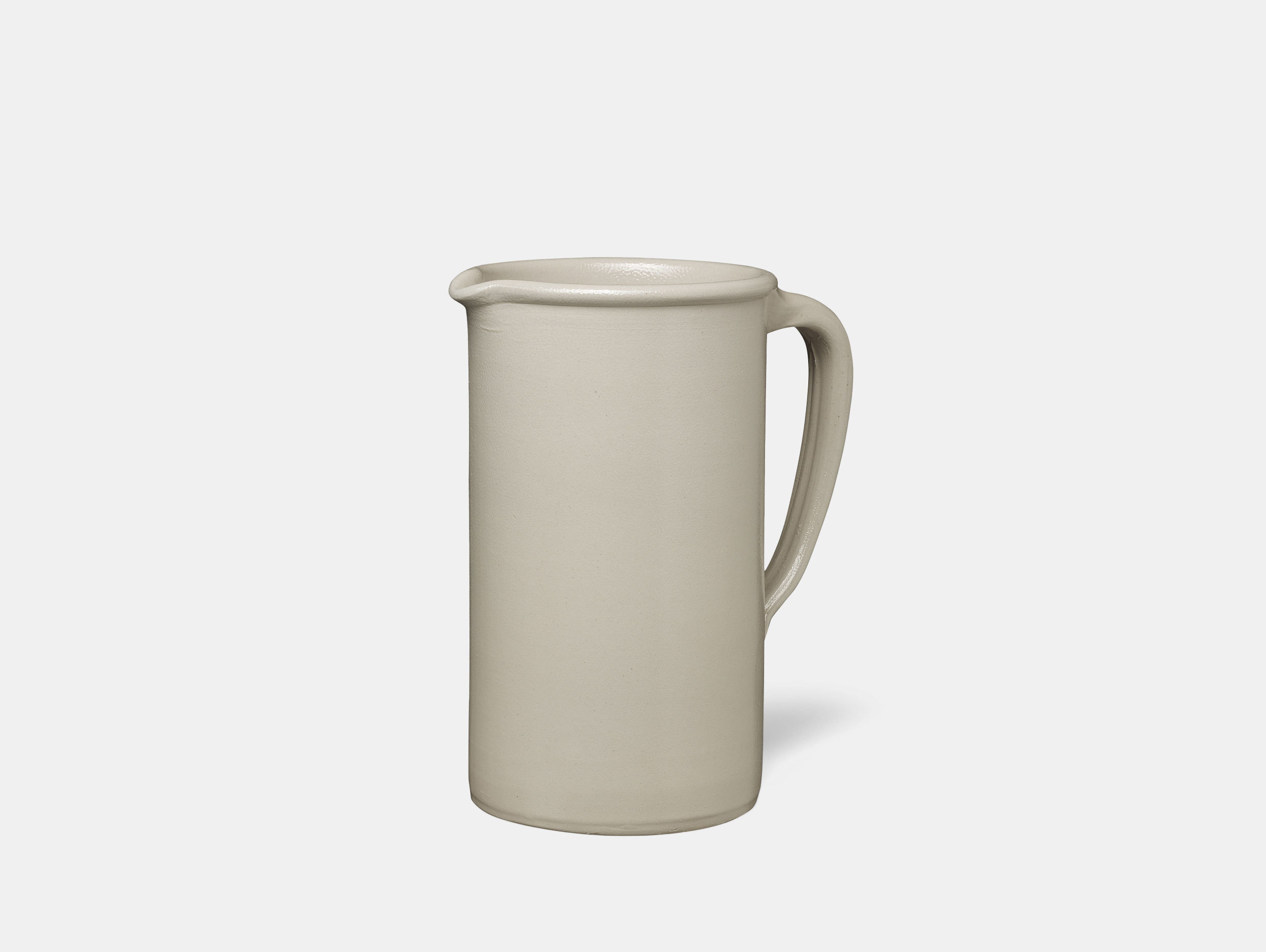 E15 Salina Stoneware Pitcher