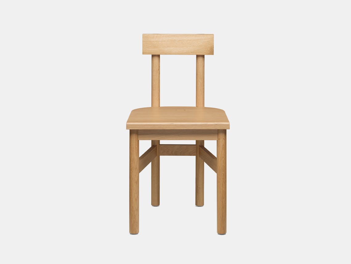 E15 gamar chair oak 1
