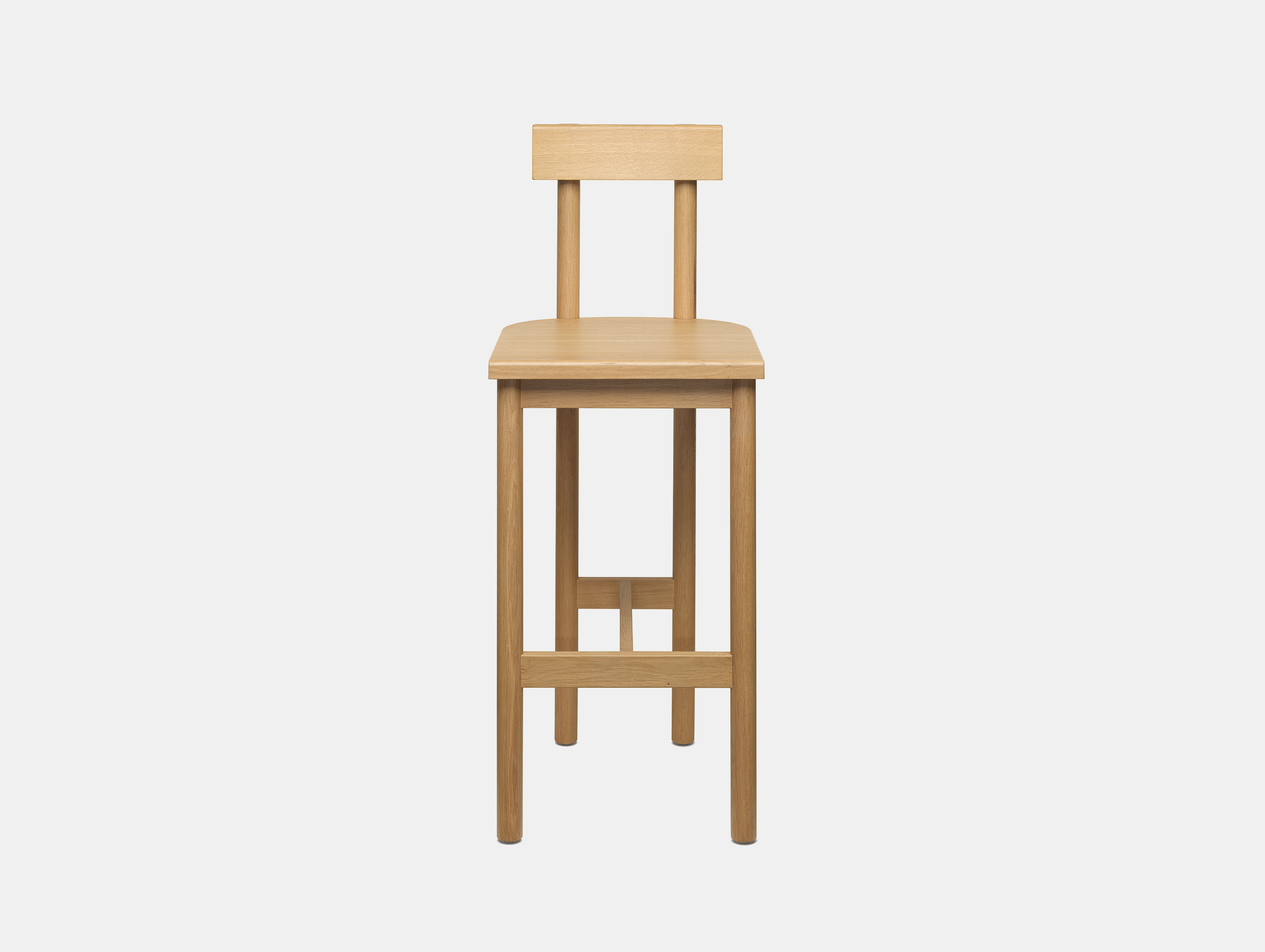 E15 gamar stool clear lacquered oak front
