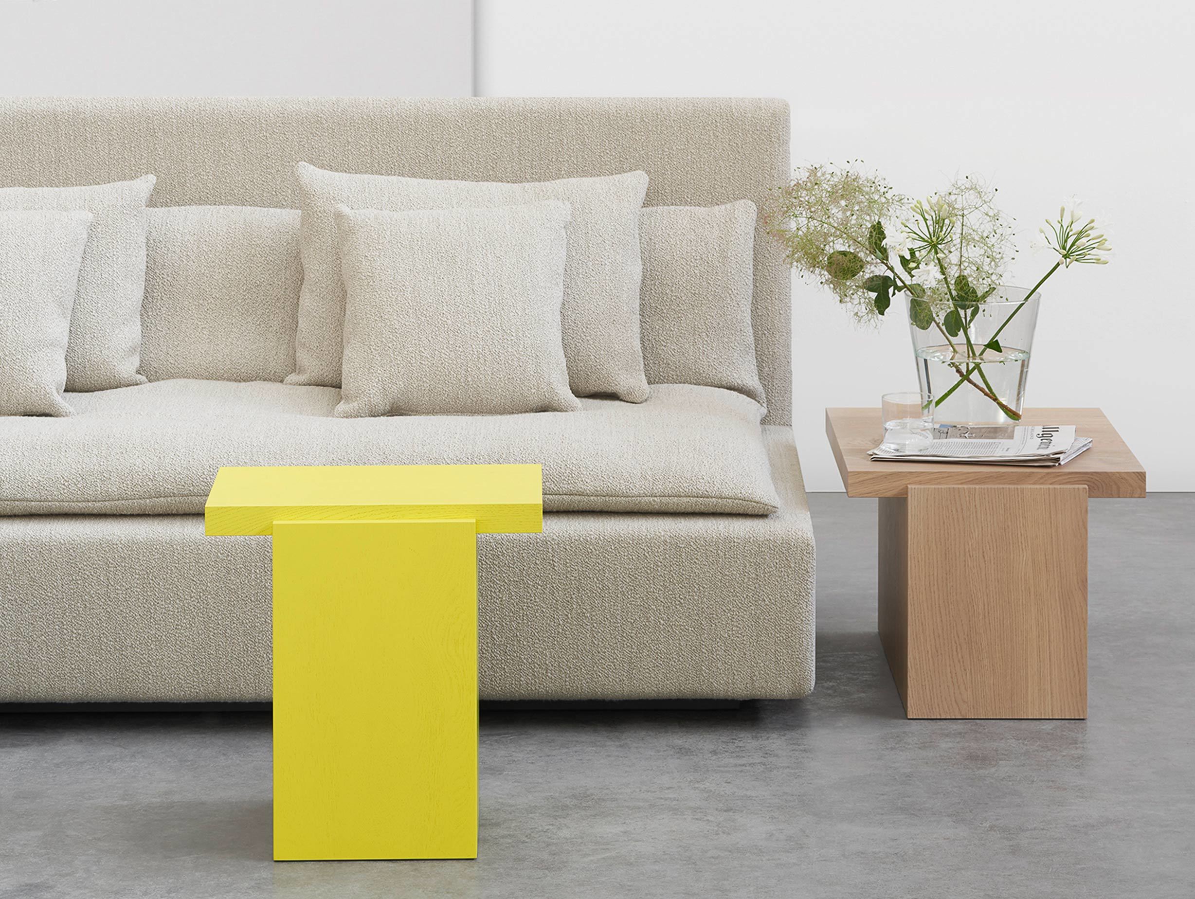 E15 tore table medium white pigmented oak 2