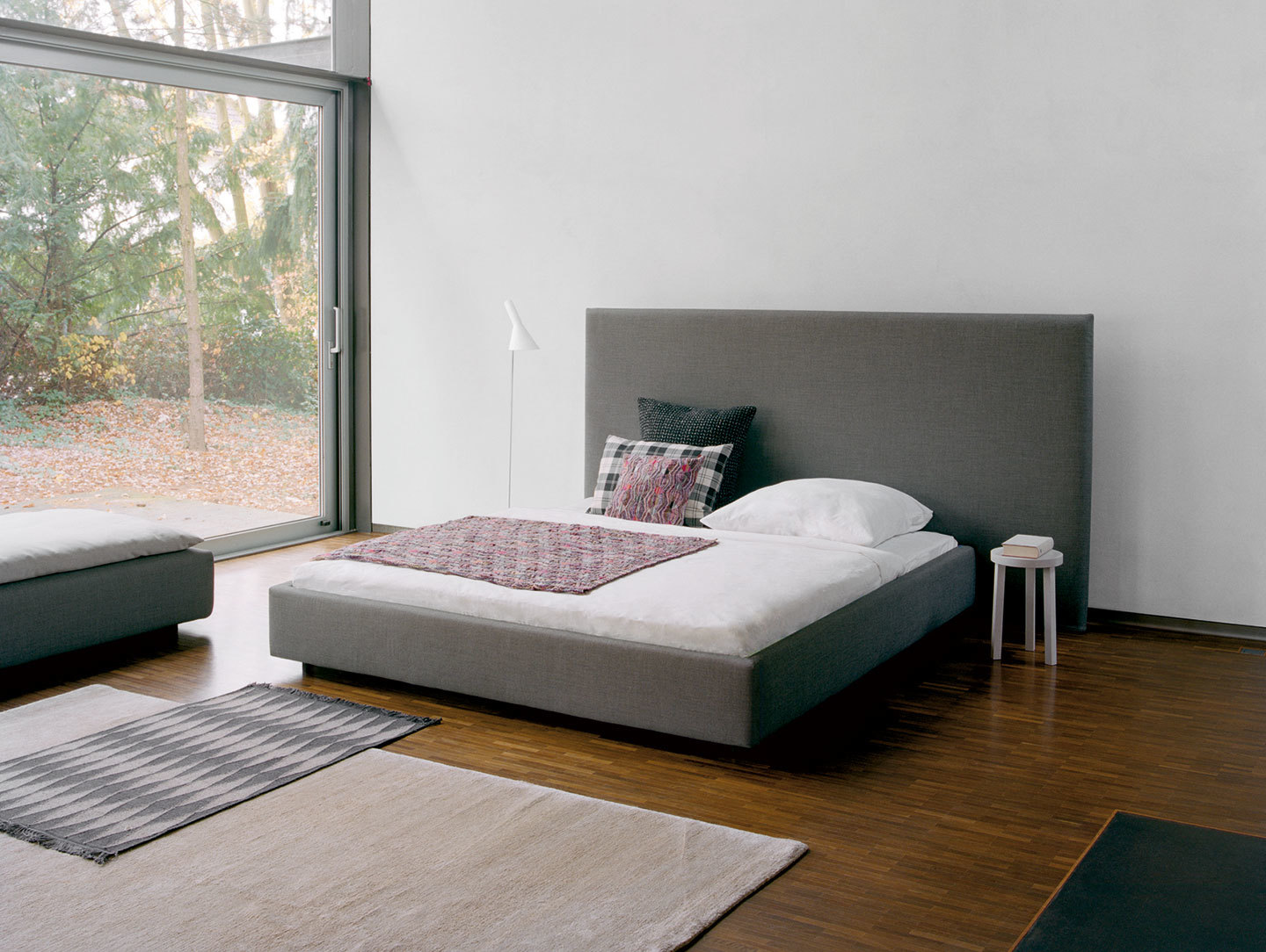 E15 Pardis Bed 5 Philipp Mainzer