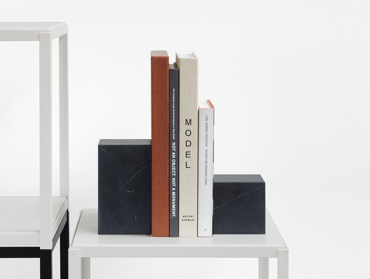 E15 Stop Bookends Black Marble Philipp Mainzer