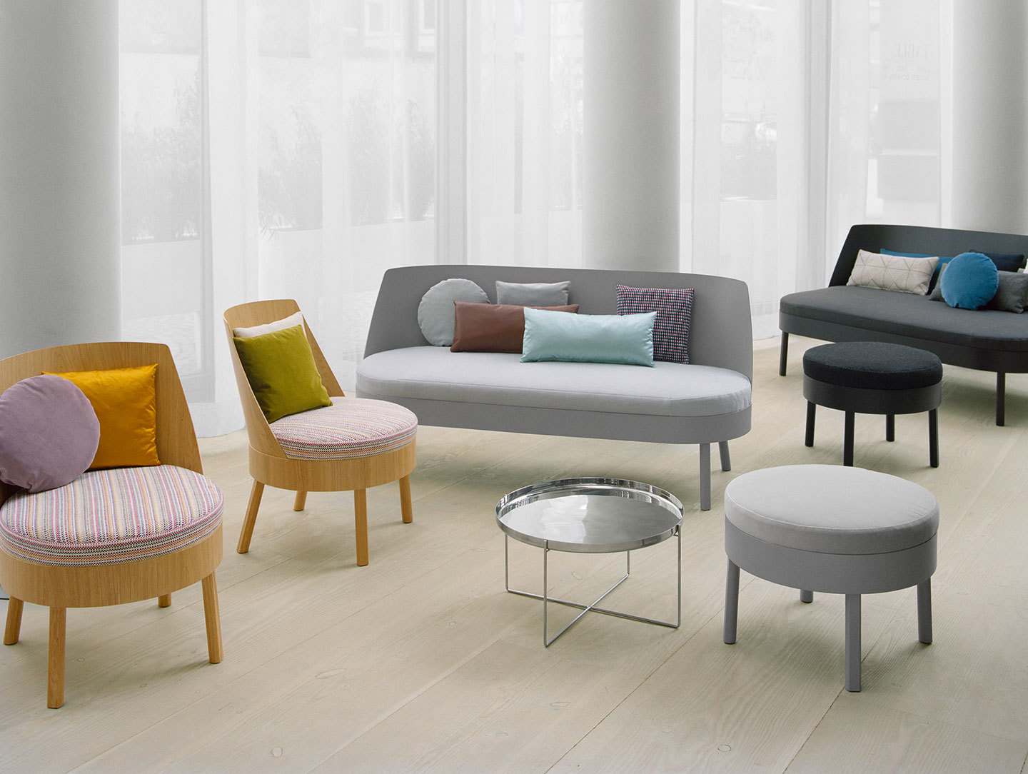 E15 Bess Sofa Bessy Lounge Chair Group Stefan Diez