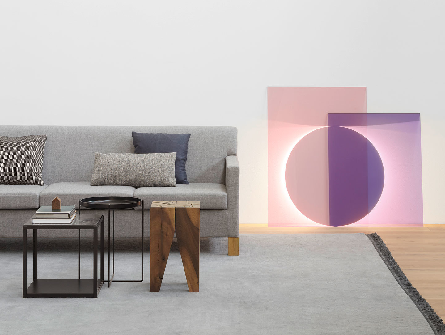 E15 Colour Light Daniel Rybakken Andreas Engesvik 2