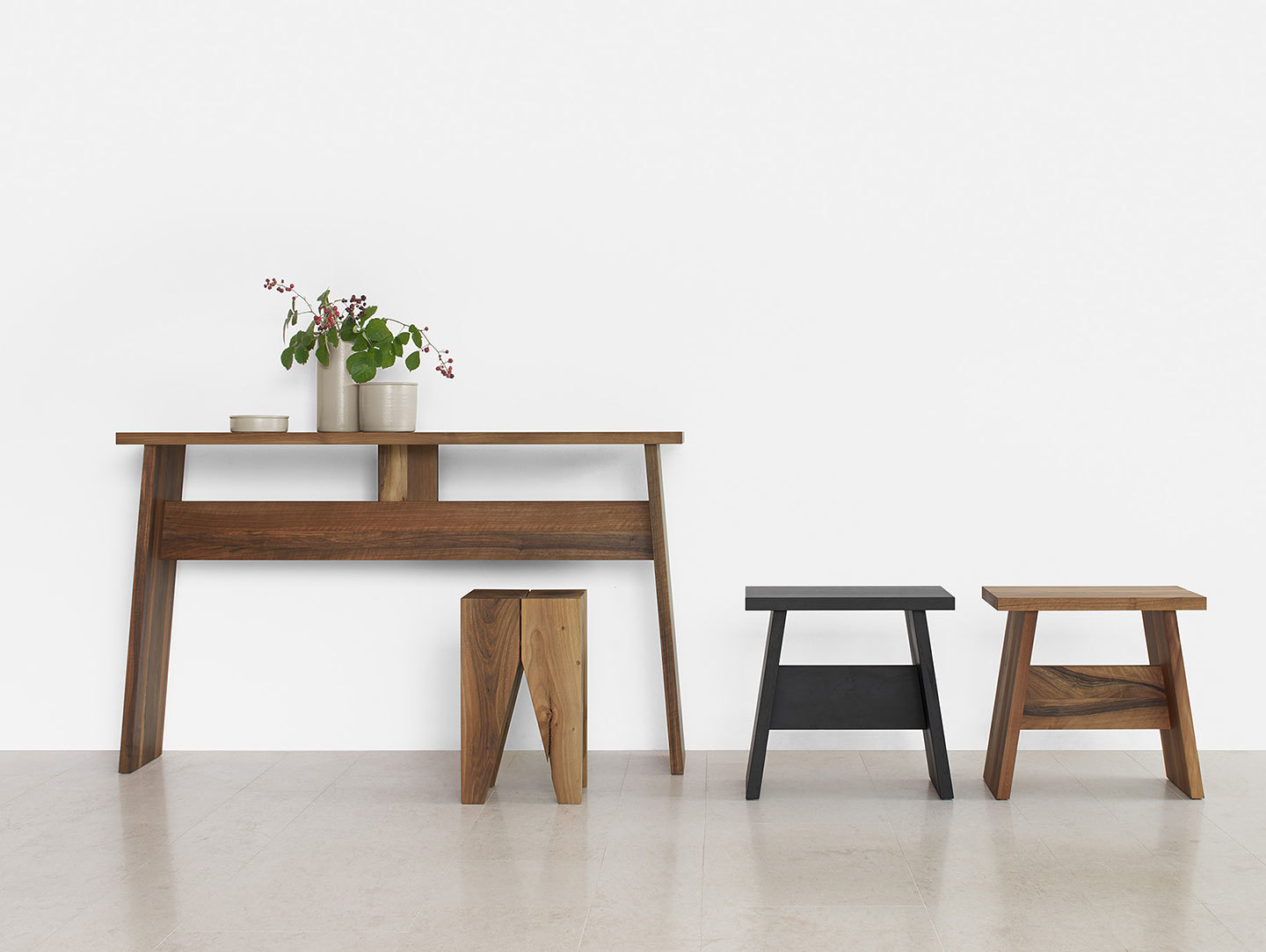 E15 Drayton Sideboard Walnut Backenzahn David Chipperfield