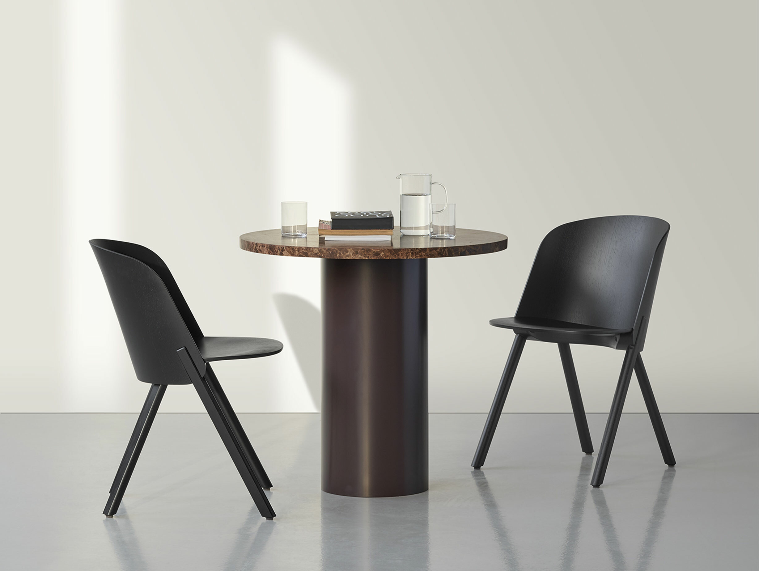 E15 enoki bistro lifestyle 2