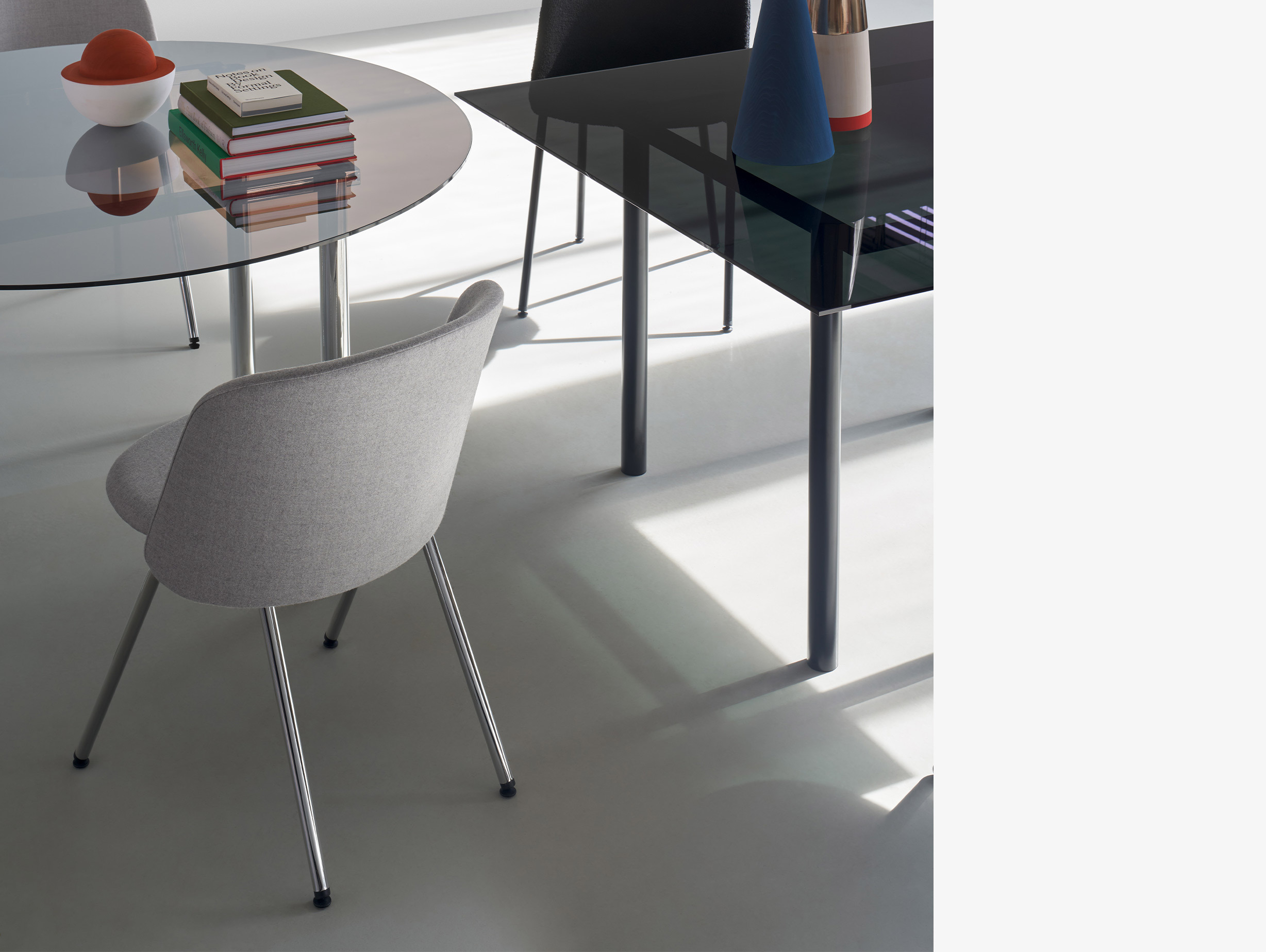 E15 furniture stefan diez either side chair lifestyle5