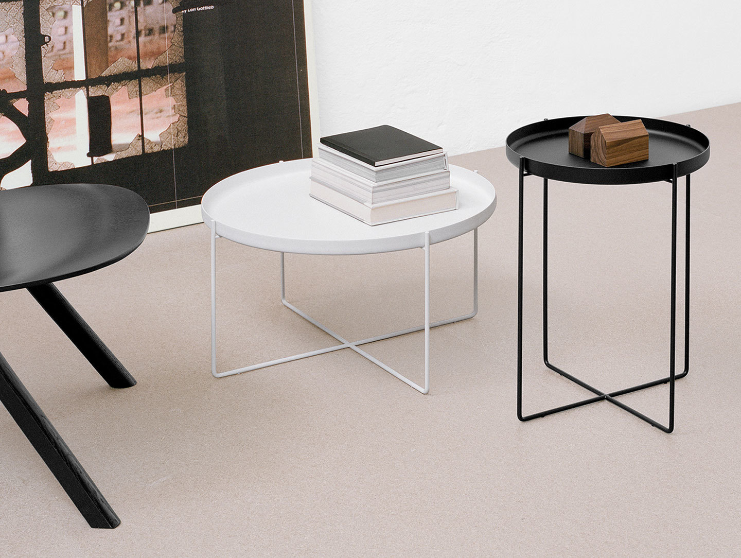 E15 Habibi Table Black White