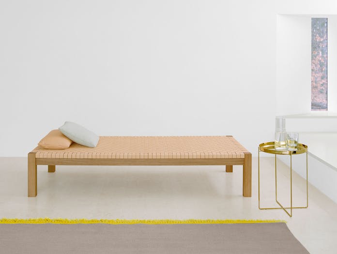 E15 Habibi Table Theban Daybed