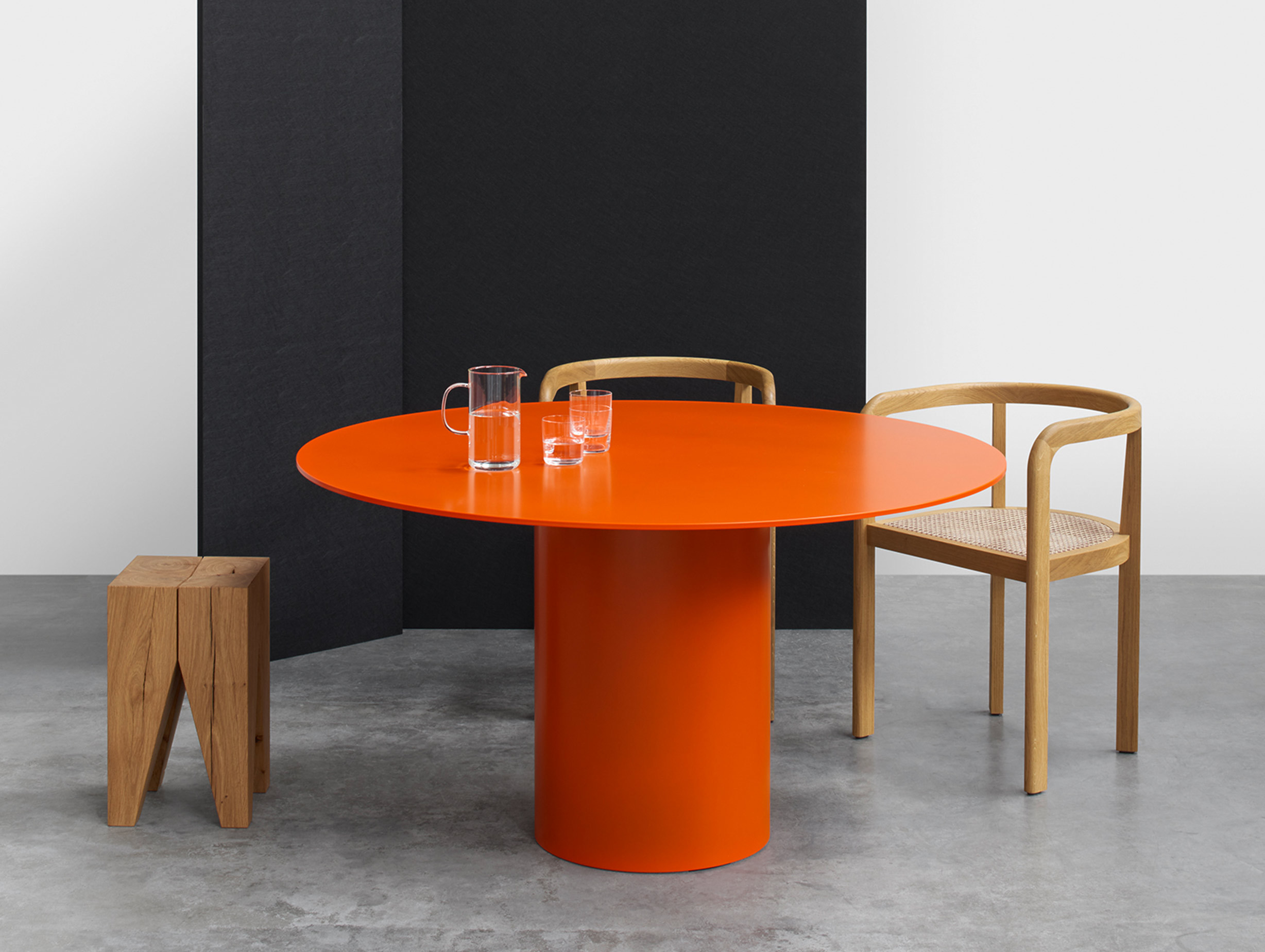 E15 hiroki dining table lifestyle 2