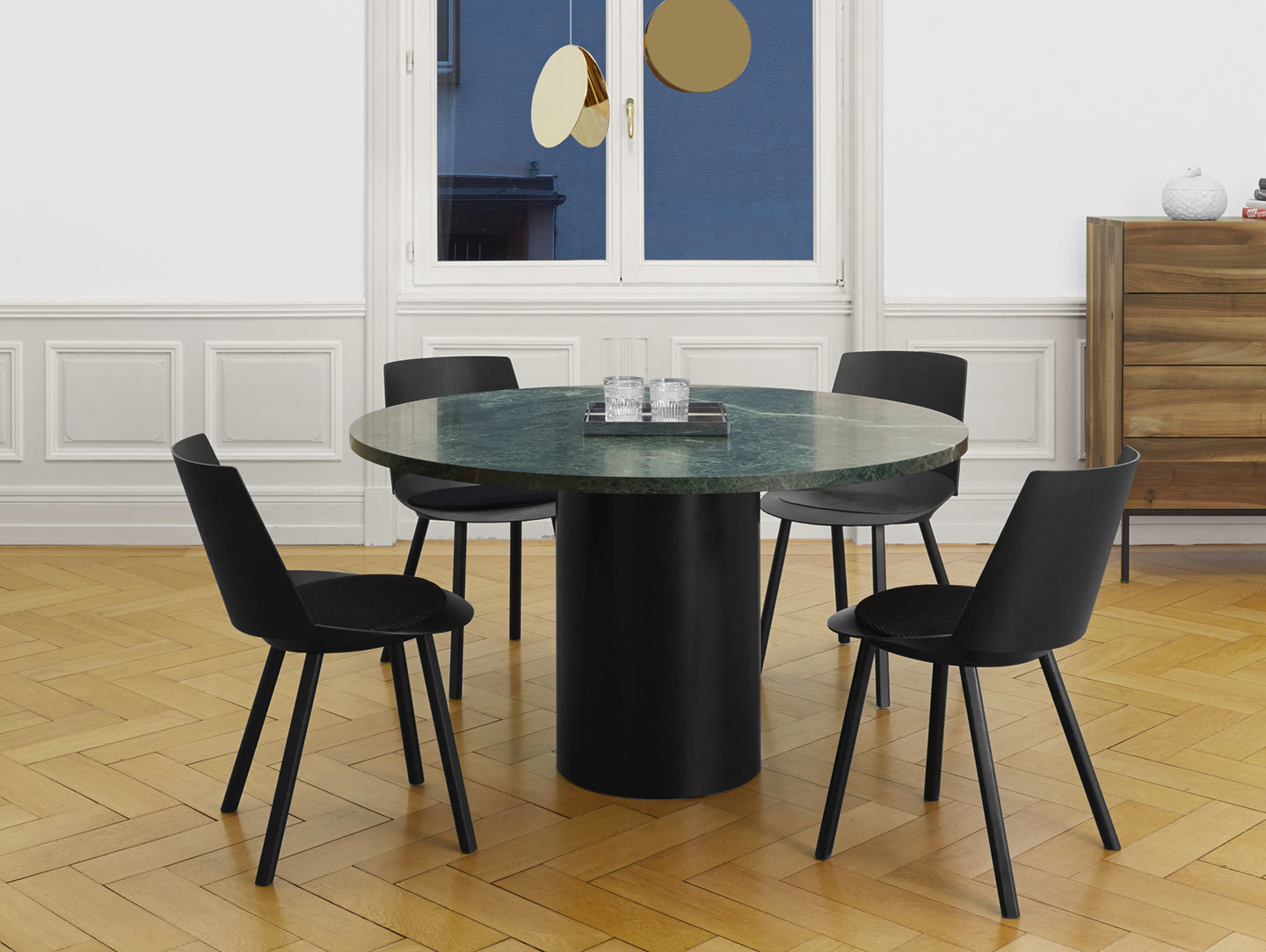 E15 Hiroki Table Green Marble Philipp Mainzer