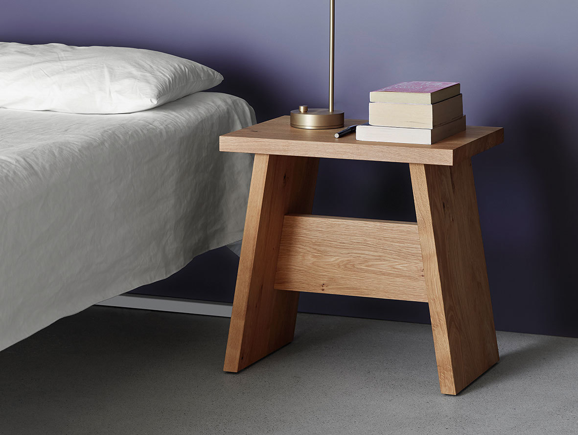 E15 Langley Stool Bedside Table Oak David Chipperfield