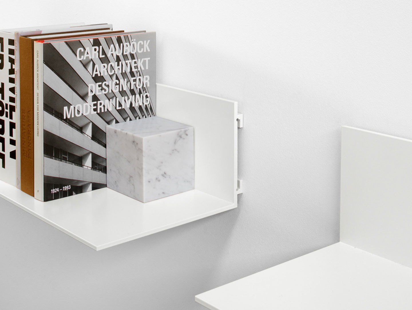 E15 Profil Shelf White Open End Jorg Schellmann