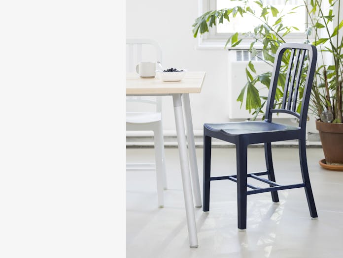 Emeco navy chair 111 lifestyle3