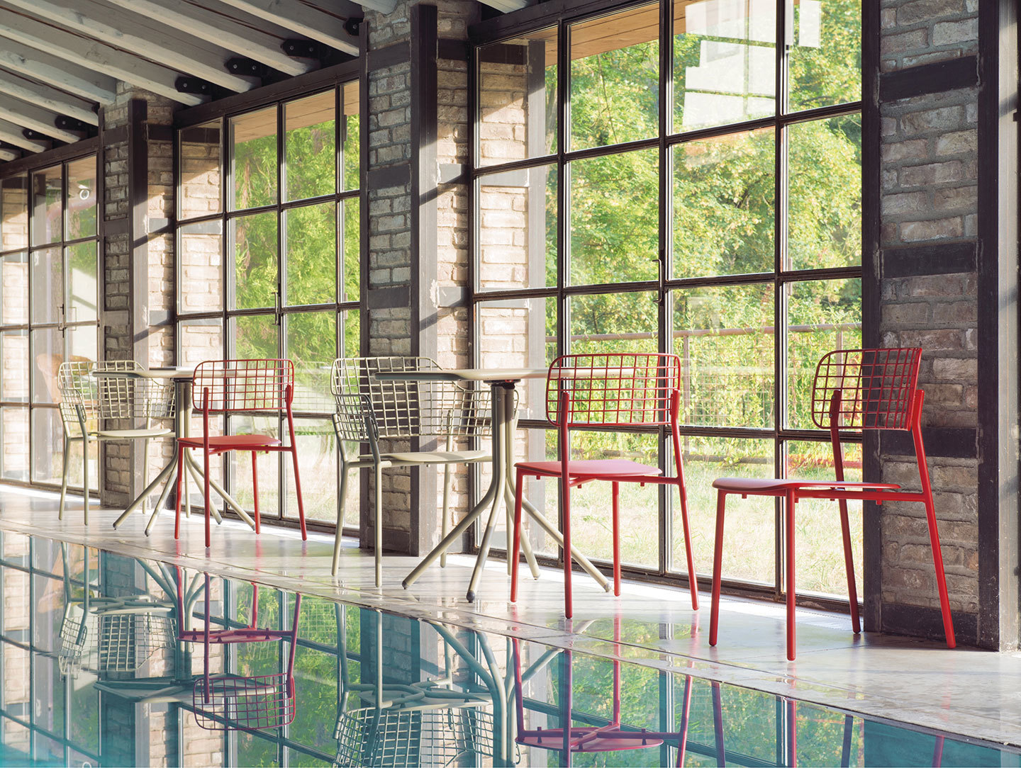 Emu Lyze Outdoor Chairs Pool