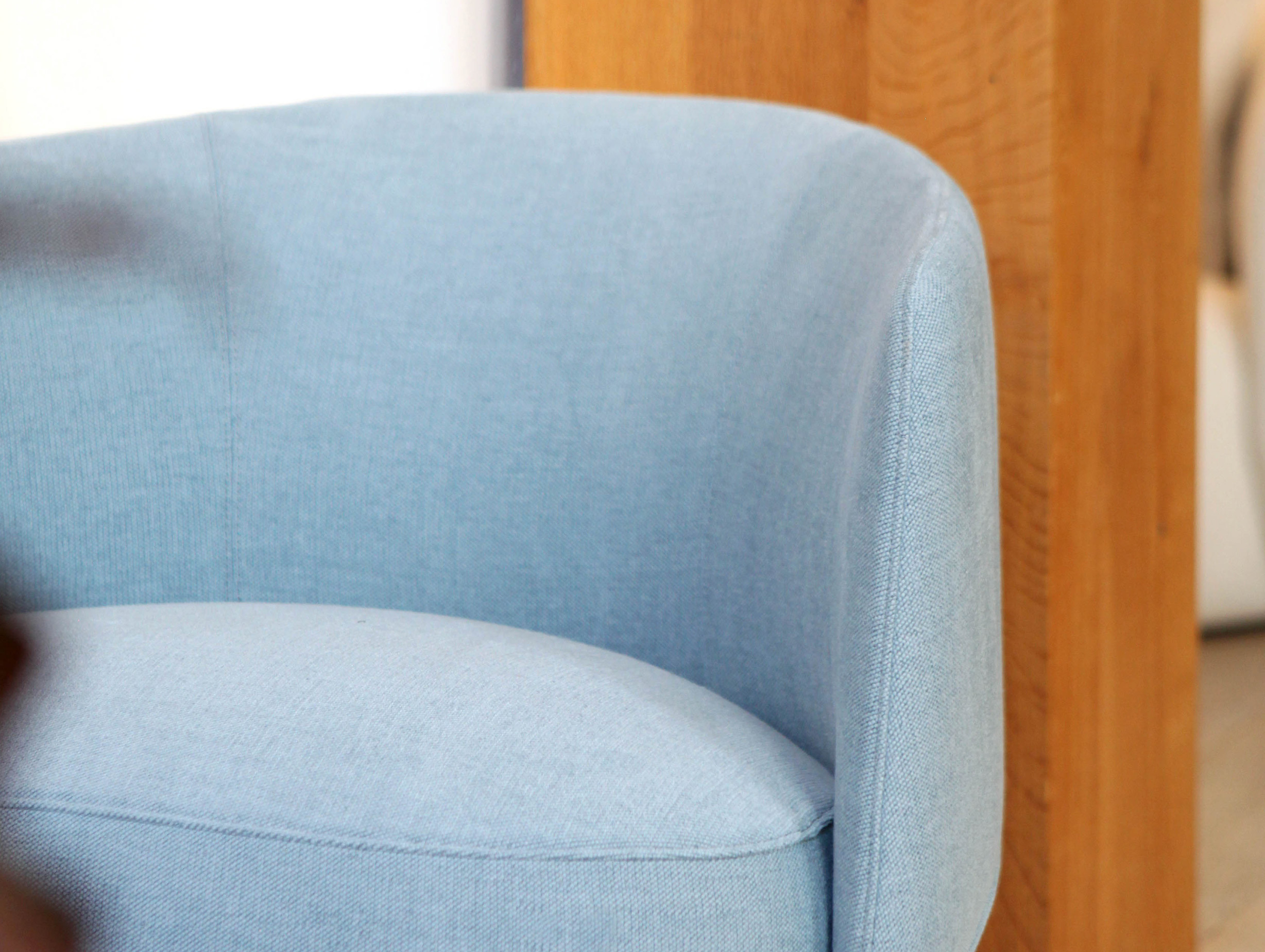 Xdp bensen niels bendtsen collar lounge chair lifestyle3