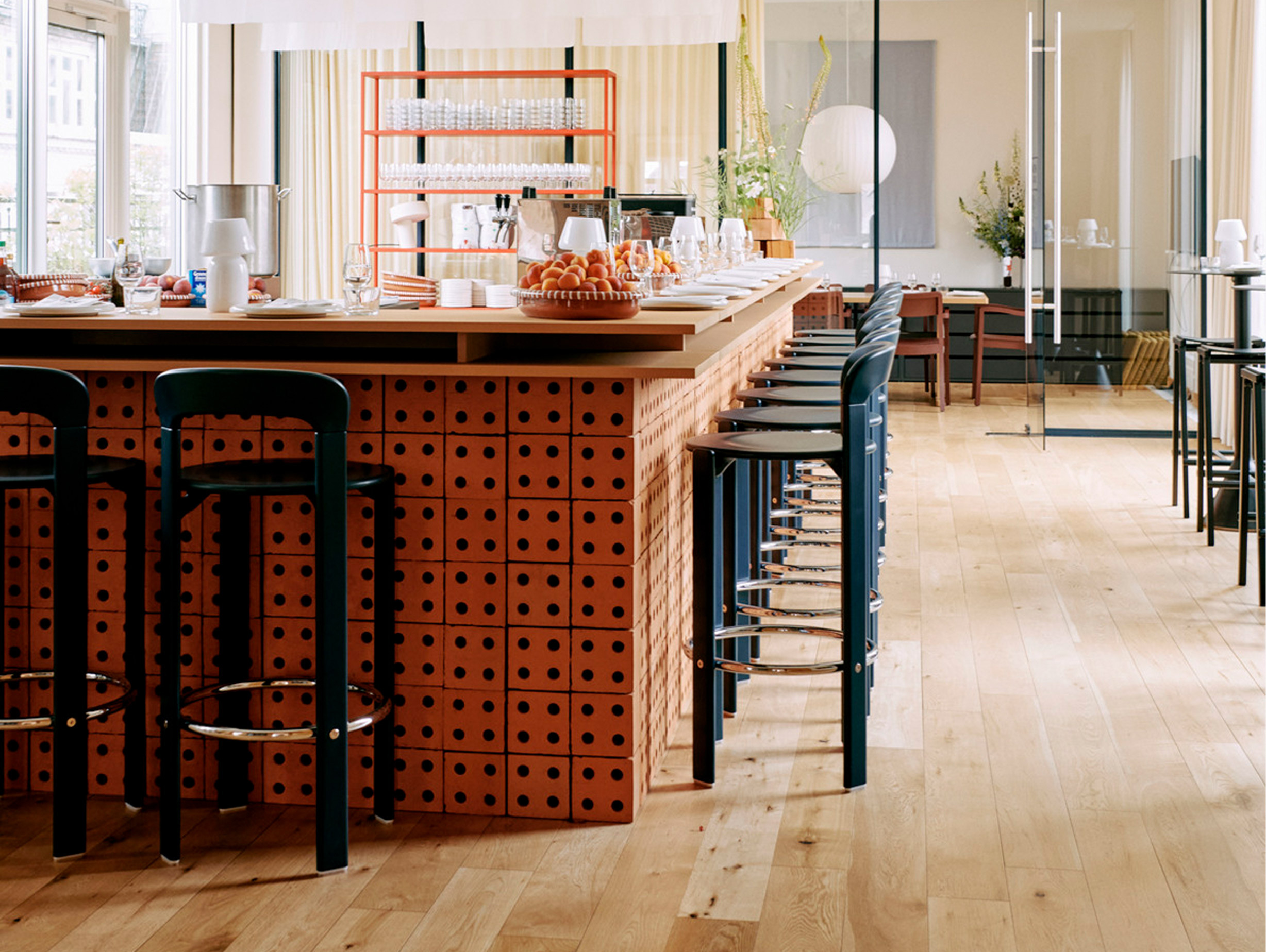 Xdp hay bruno rey rey bar stools deep black beech chrome h65 lifestyle2