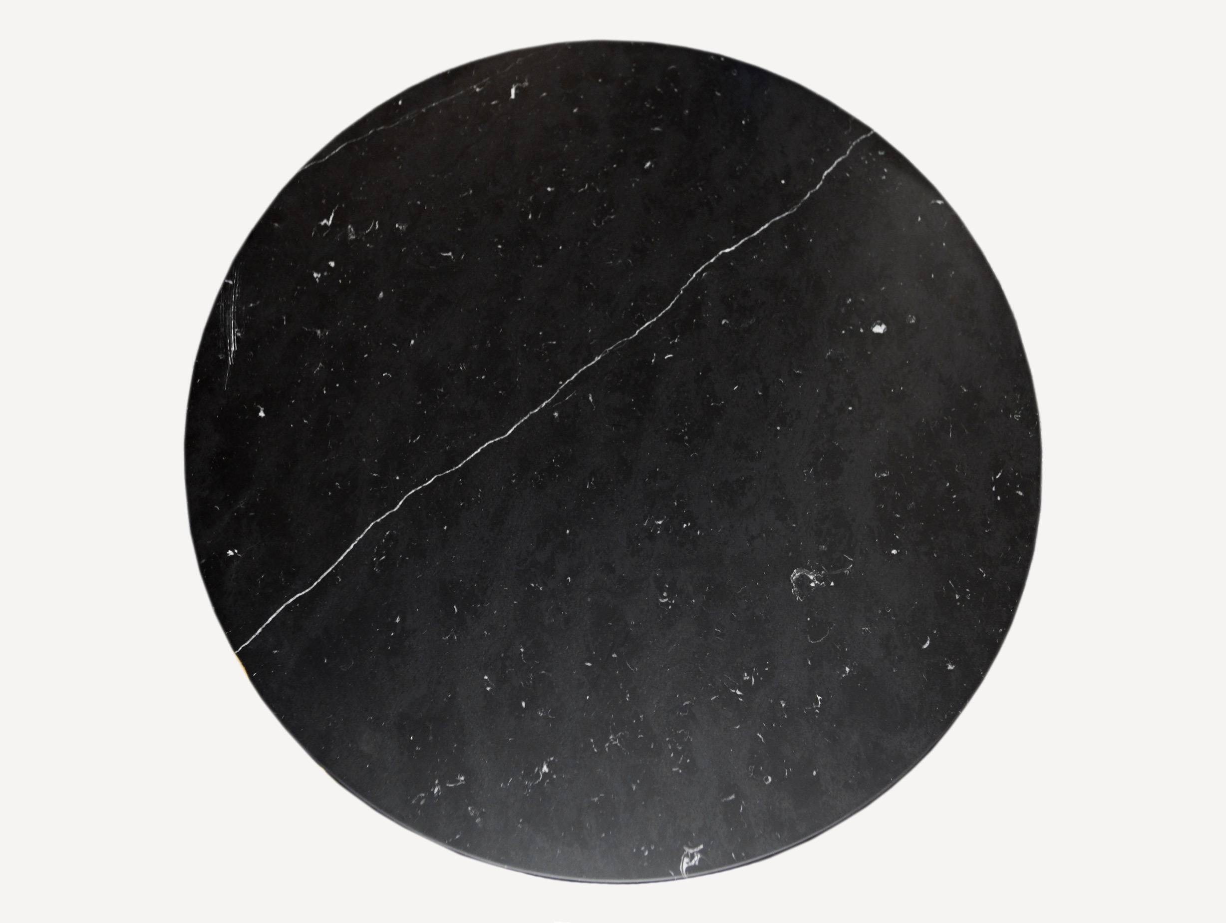 Xdp knoll saarinen table lifestyle3