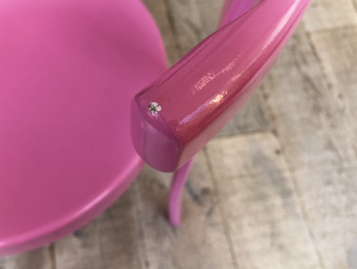 Xdp magnus olesen 8000 series chair retro pink lifestyle