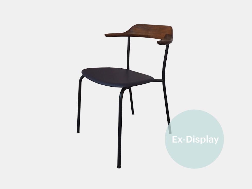 Xdp maruni naoto fukasawa hiroshima stackable chair elmosoft walnut Xdp maruni naoto fukasawa hiroshima stackable chair elmosoft walnut