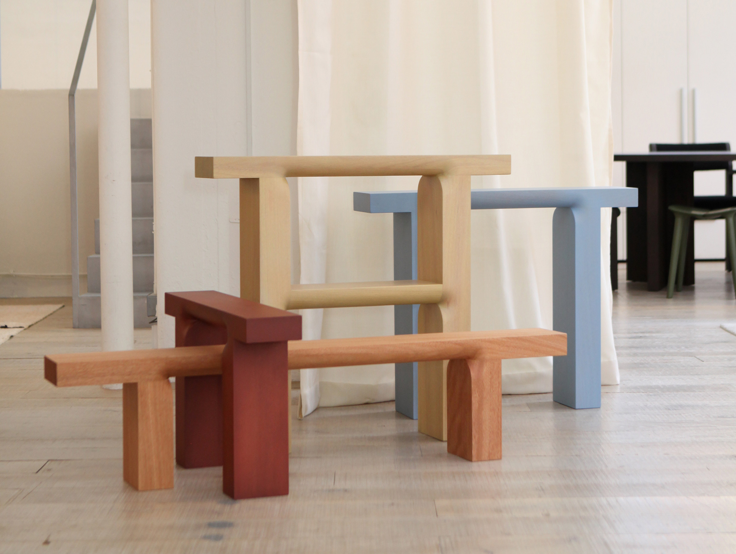 Xdp mattiazz studio oe oto two level console lifestyle