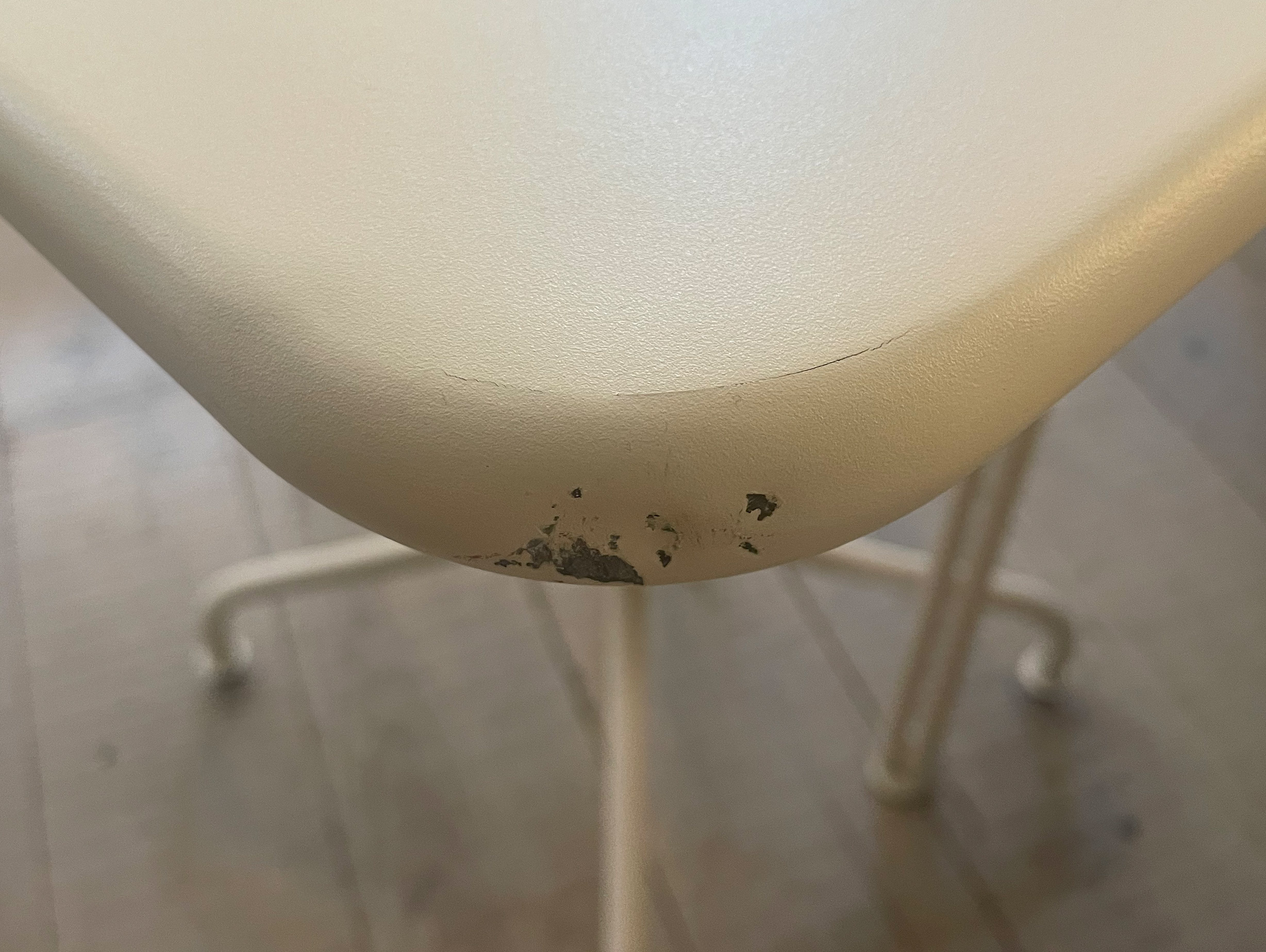 Xdp thorvald table damage 1