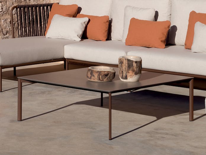 Expormim bare coffee table story 1