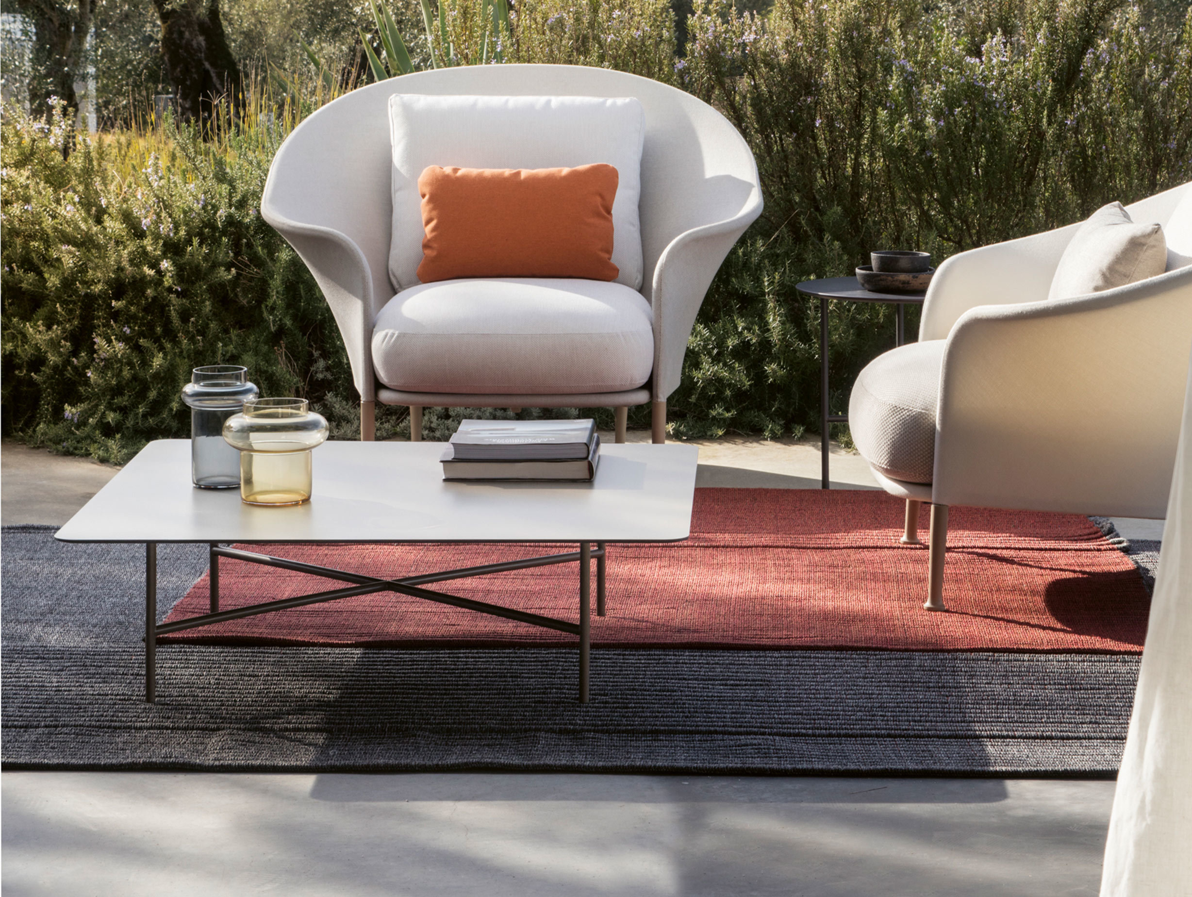 Expormim grada square coffee table story 1