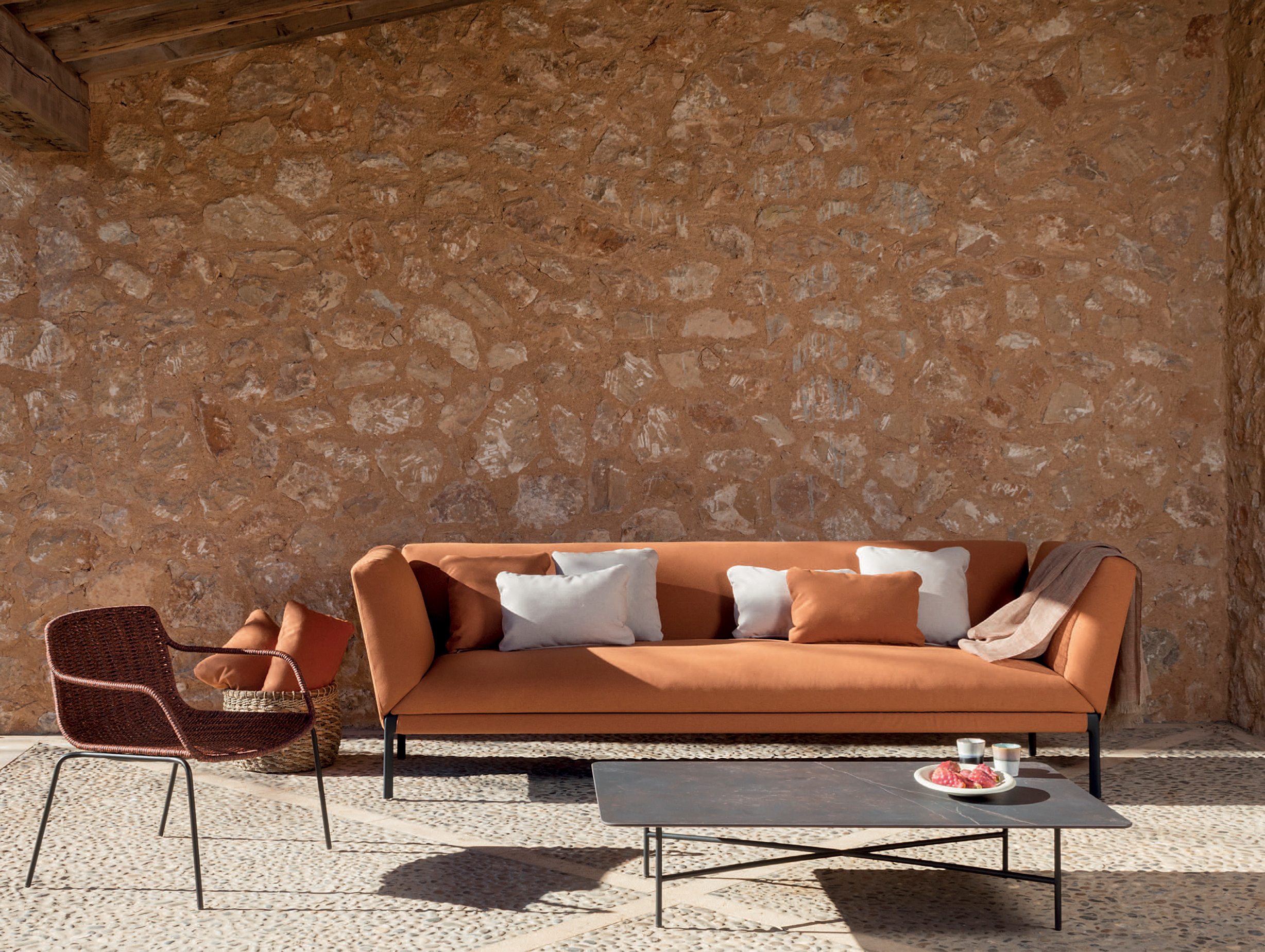 Expormim livit sofa C467 story 1