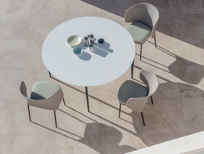 Expormim nude round dining table story 1