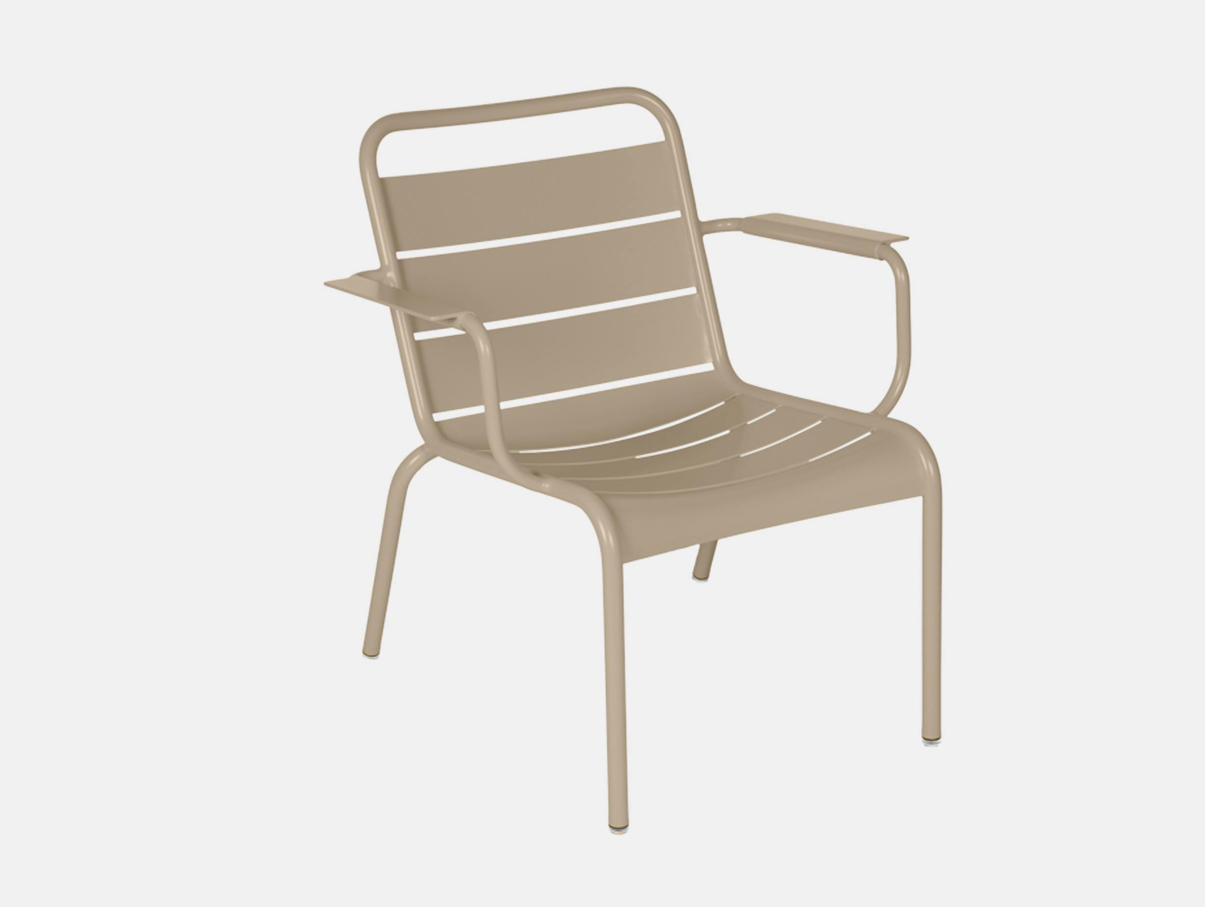 Fermob luxembourg lounge chair nutmeg