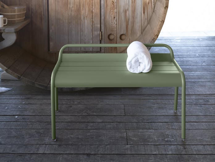 Fermob luxembourg compact bench lifestyle2