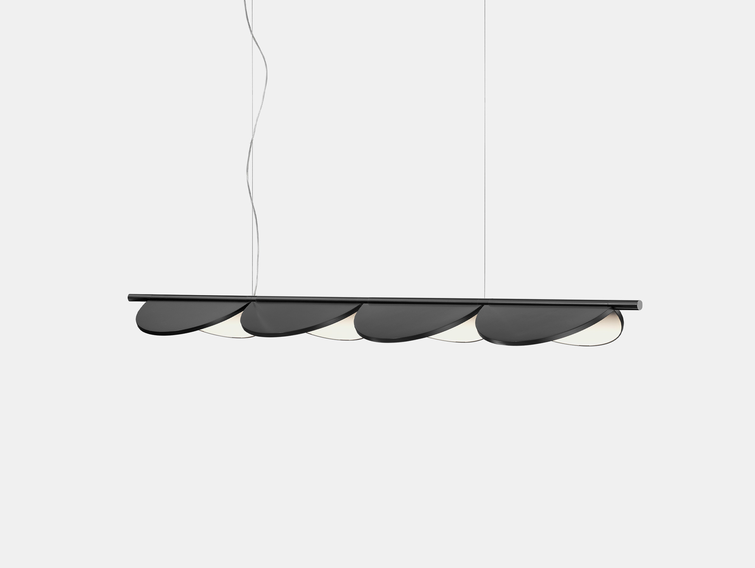 Flos patricia urquiola almendra linear pendant light s4 black