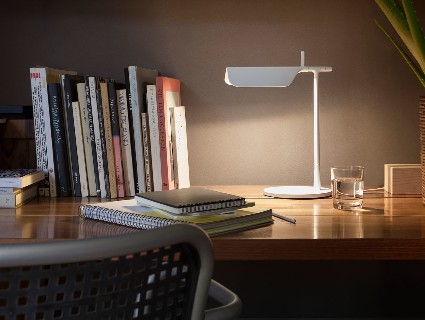 Flos Tab T Led Desk Lamp White 2 Ed Barber Jay Osgerby