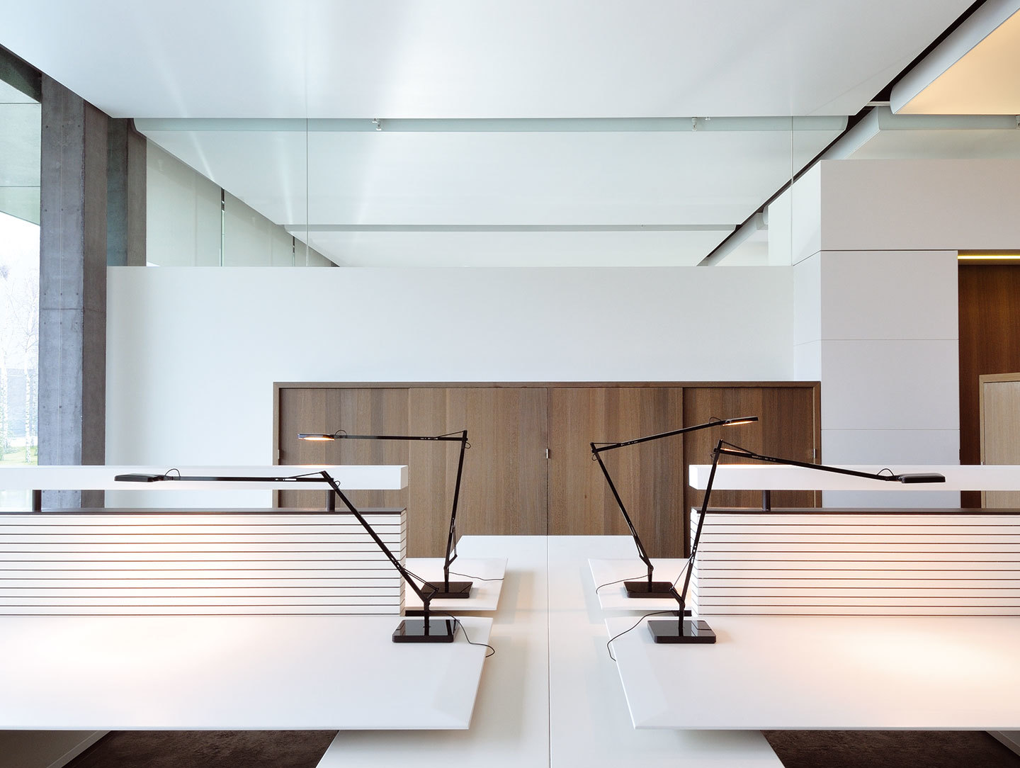 Flos Kelvin Led Desk Lamp Black Office Antonio Citterio And Toan Nguyen