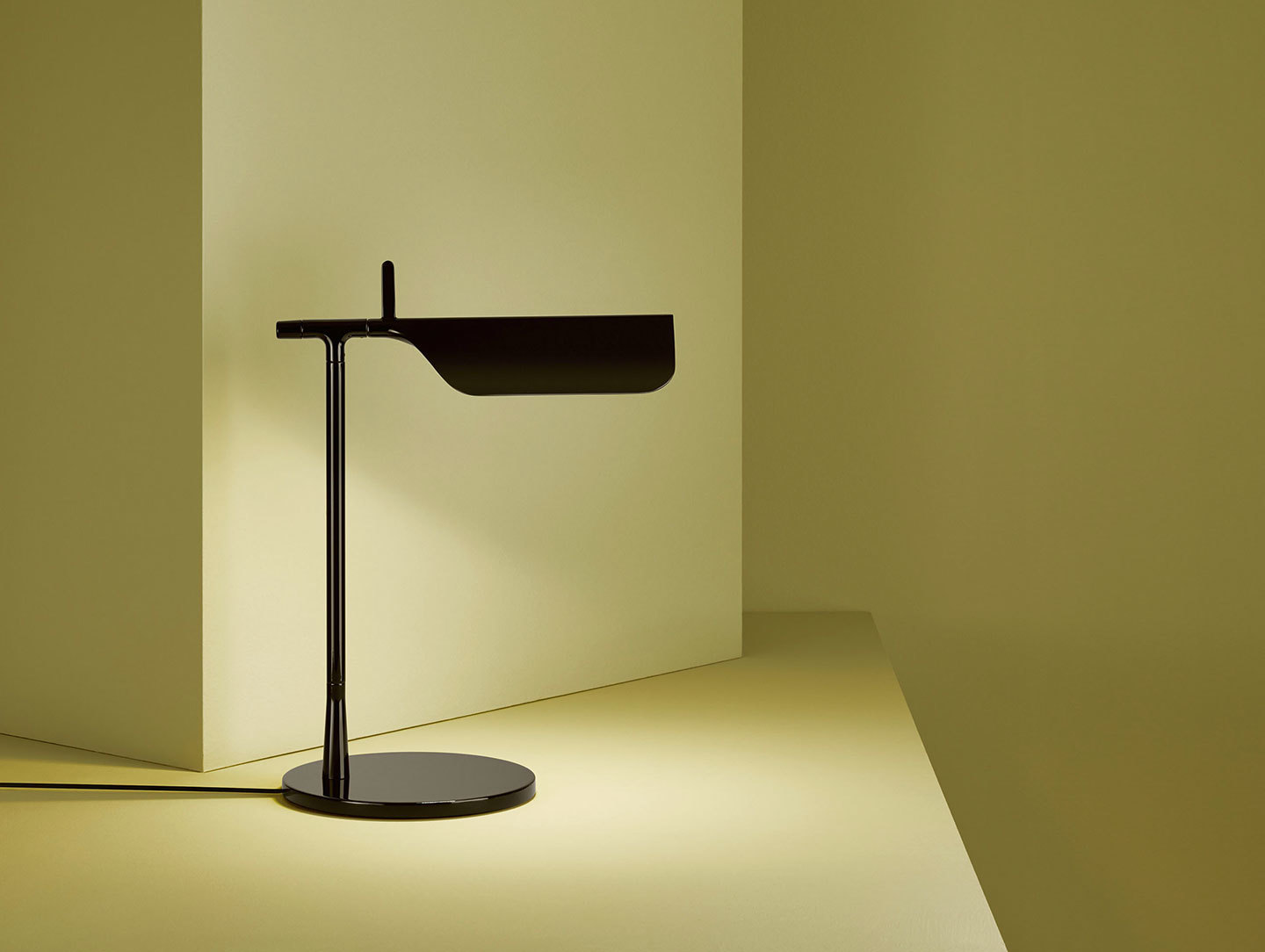 Flos Tab T Led Desk Lamp Ed Barber Jay Osgerby