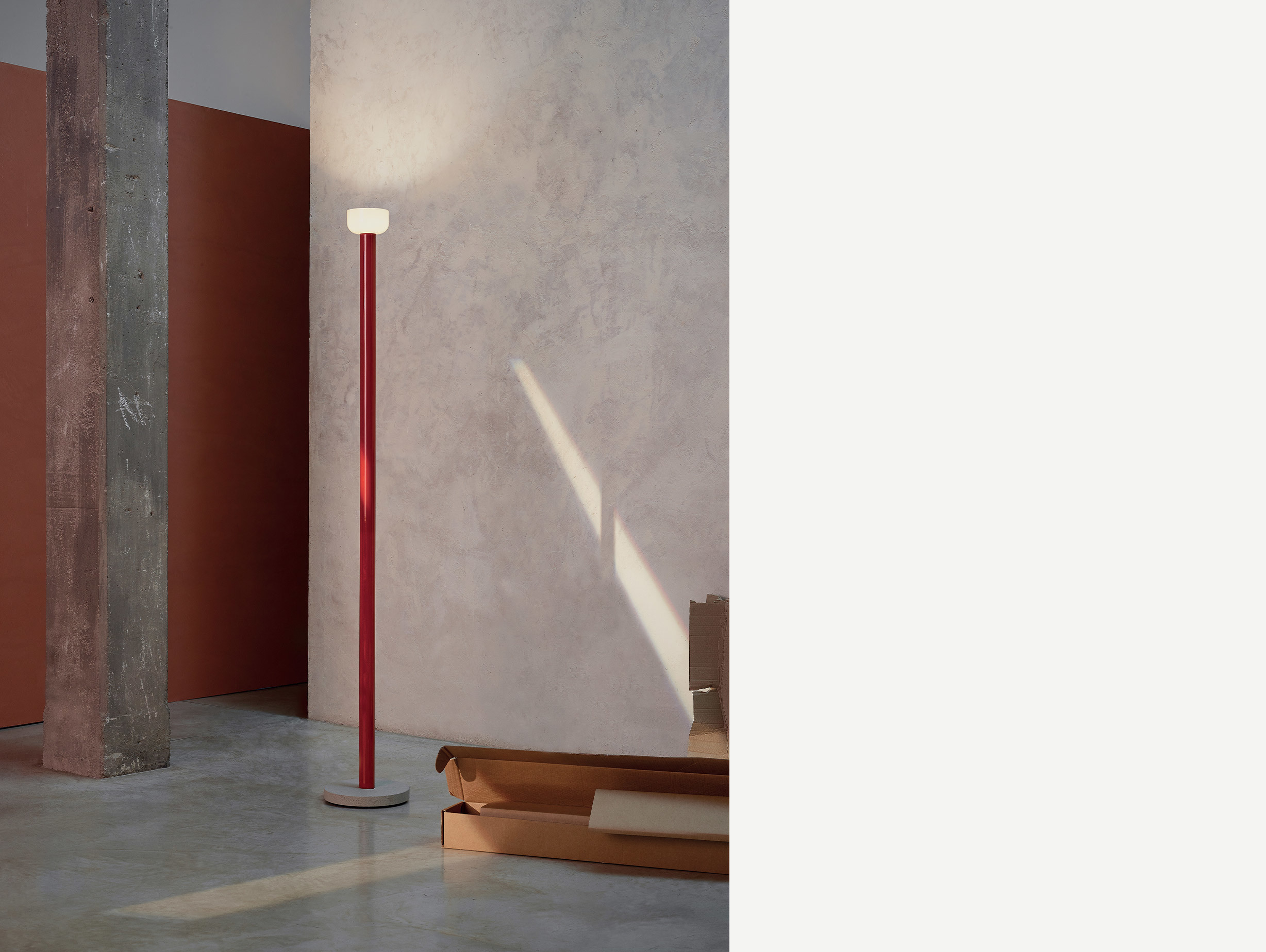 Flos bellhop floor light red ls 2