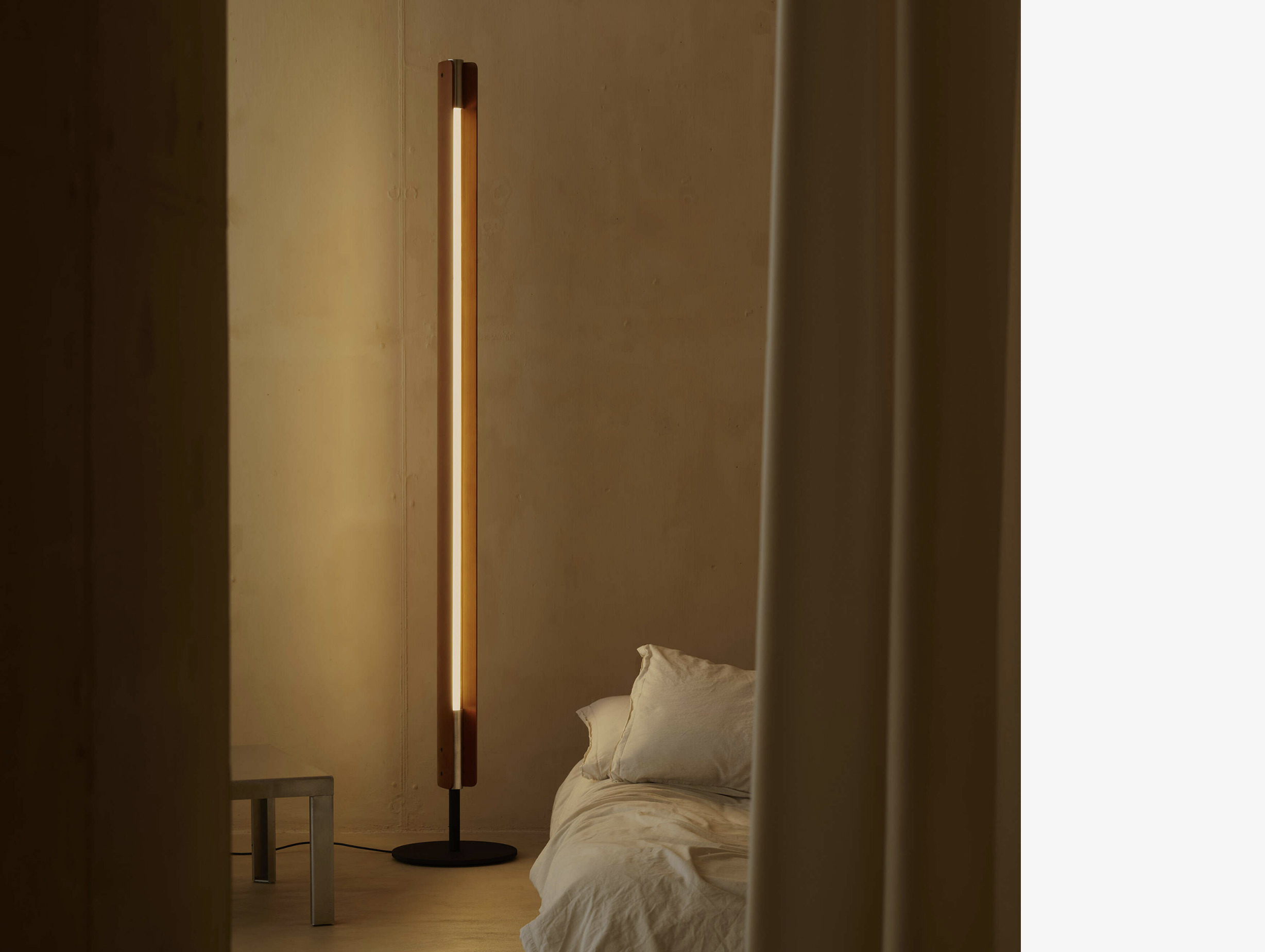 Flos tobia scarpa seki han floor lamp lifestyle