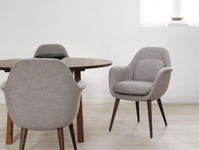 Fredericia dining chair wood base ls 4